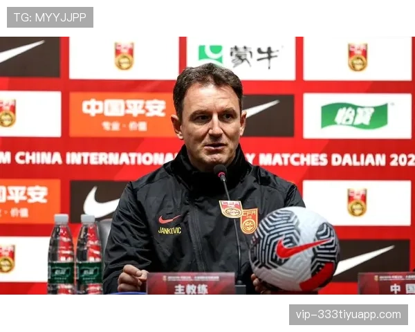 韩国男足近期热身赛表现稳定,阵容磨合渐入佳境 韩国男足近期热身赛表现稳定,阵容磨合渐入佳境